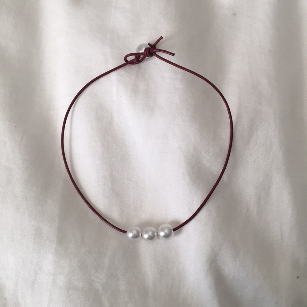 3 Pearl Choker Necklace